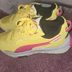 Puma Womens Wild Rider Vintage Lace Up Sneakers - Yellow WOMAN SIZE 11